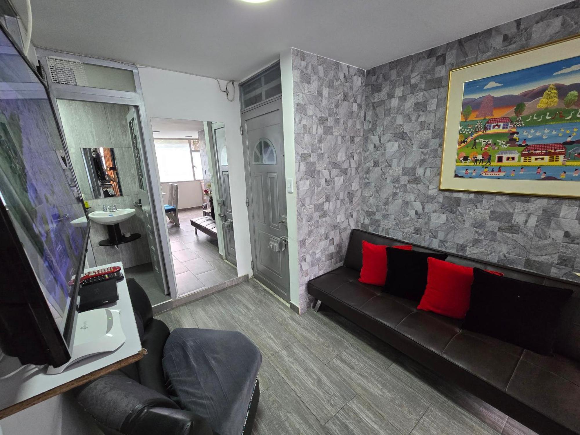 Portal El Dorado, A Solo 5 Min Del Aeropuerto, Vias, Cll 26 Appartement