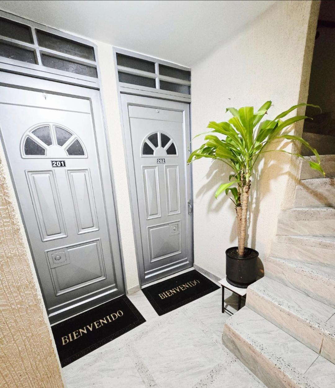 Appartement Portal El Dorado, A Solo 5 Min Del Aeropuerto, Vias, Cll 26 *